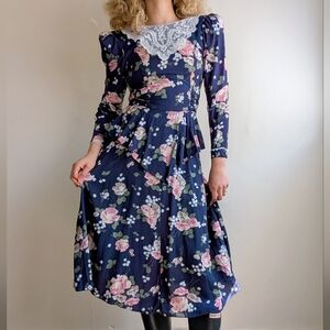 Vintage 80s Cottage Romantic Venise Lace Collar Structure Shoulder Midi Dress